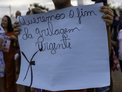 “Você é muito ladrão!”