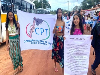 XXIII Caminhada e Romaria das Águas reúne comunidade em Itarema, Ceará