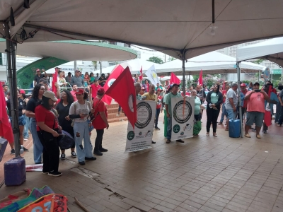 URGENTE: Para denunciar a paralisação da Reforma Agrária em Mato Grosso, trabalhadores(as) rurais ocupam INCRA em Cuiabá 