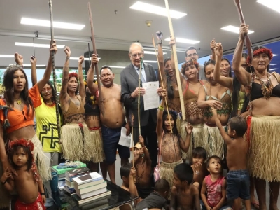 Representantes indígenas Munduruku conseguem audiência com o ministro Gilmar Mendes no STF, após 14 dias de resistência na BR-230 no PA